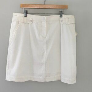 C.J. Banks White Stretch Scooter Skirt (16W)